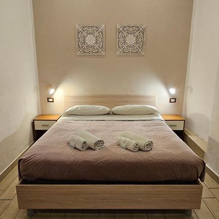 Hostel Josef Palermo Buitenkant foto