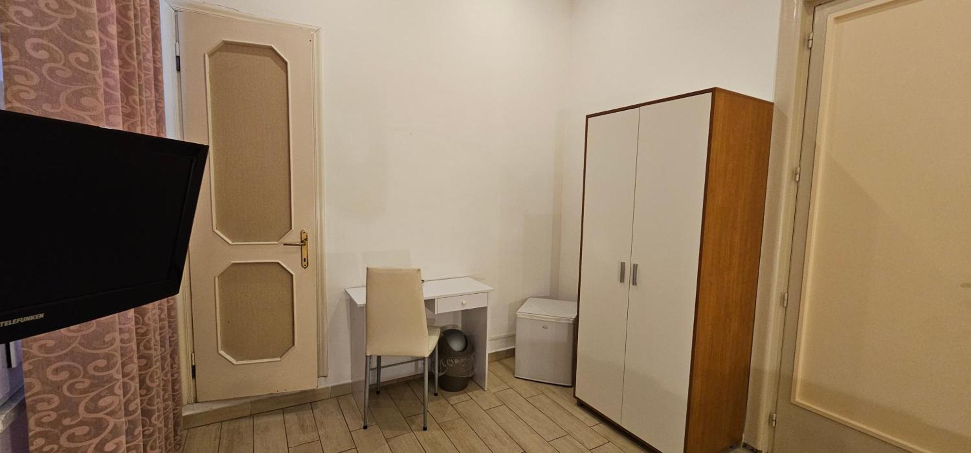 Hostel Josef Palermo Buitenkant foto