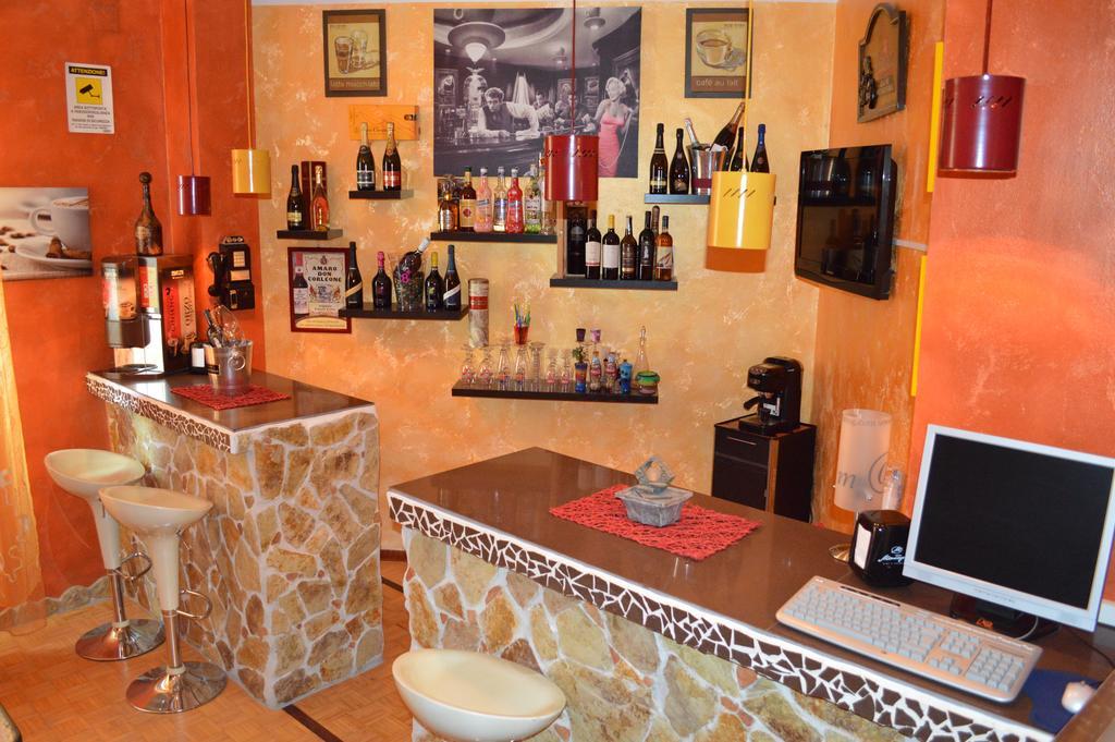 Hostel Josef Palermo Buitenkant foto