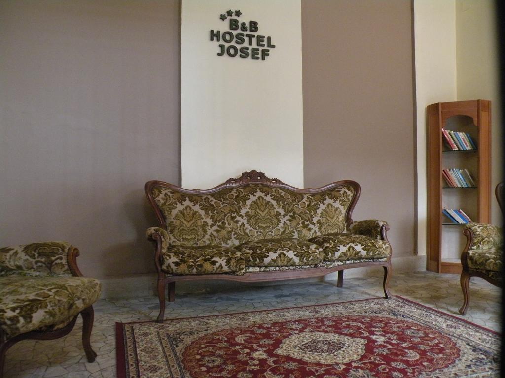 Hostel Josef Palermo Buitenkant foto