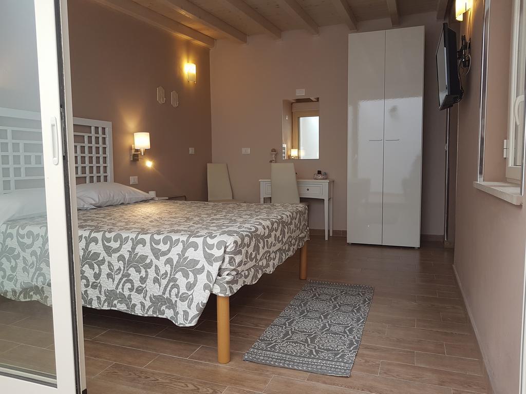 Hostel Josef Palermo Buitenkant foto