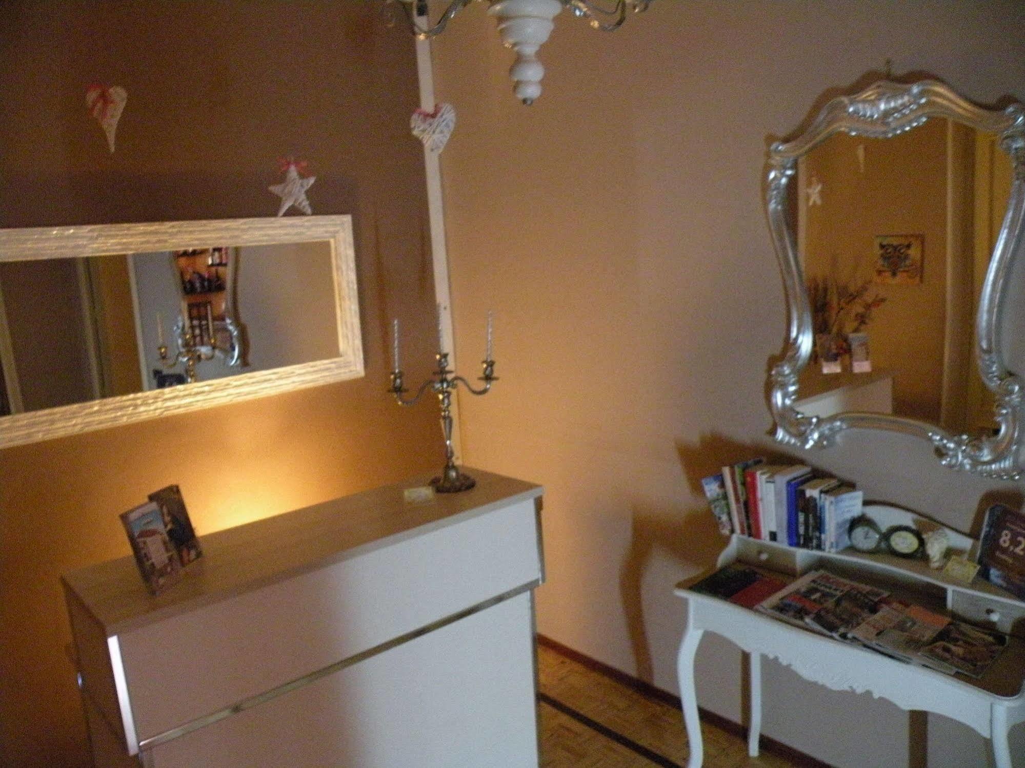 Hostel Josef Palermo Buitenkant foto